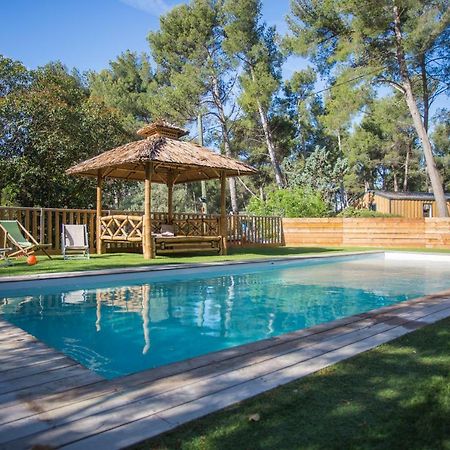 Camping Du Garlaban Aubagne Exterior foto