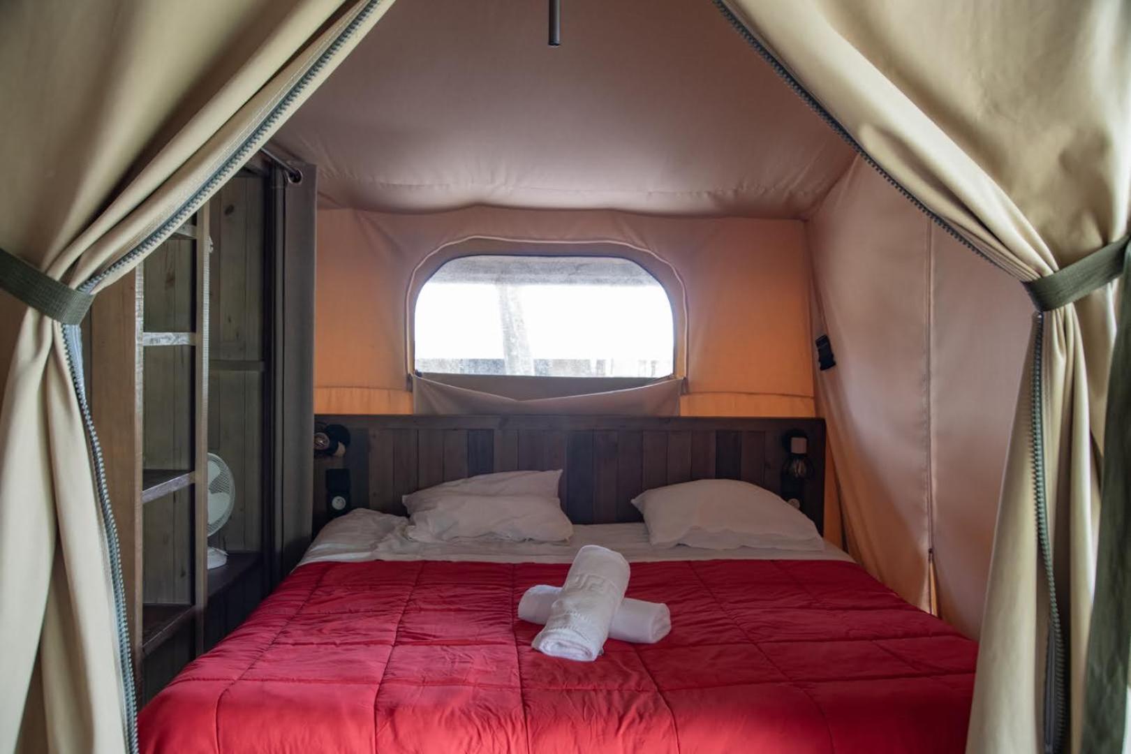 Camping Du Garlaban Aubagne Quarto foto