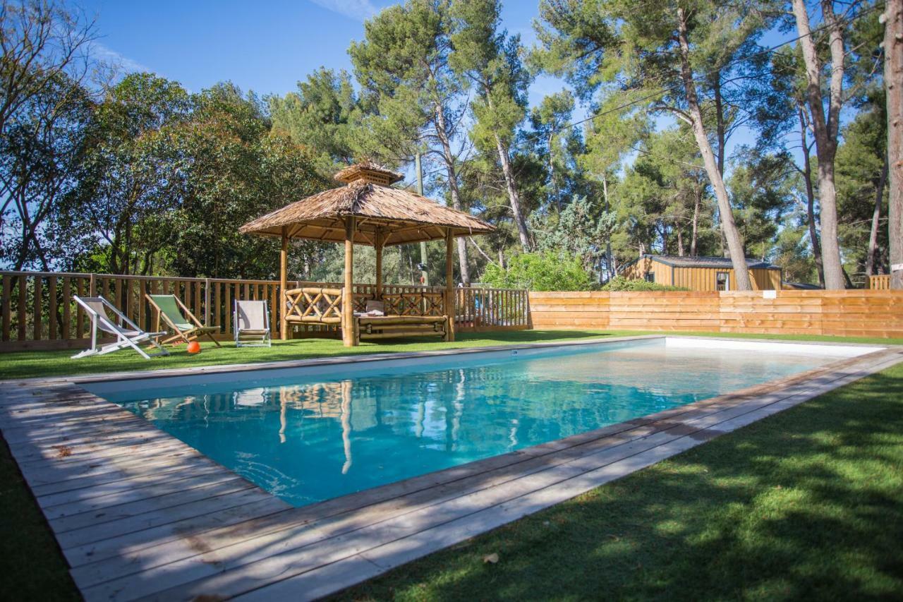 Camping Du Garlaban Aubagne Exterior foto