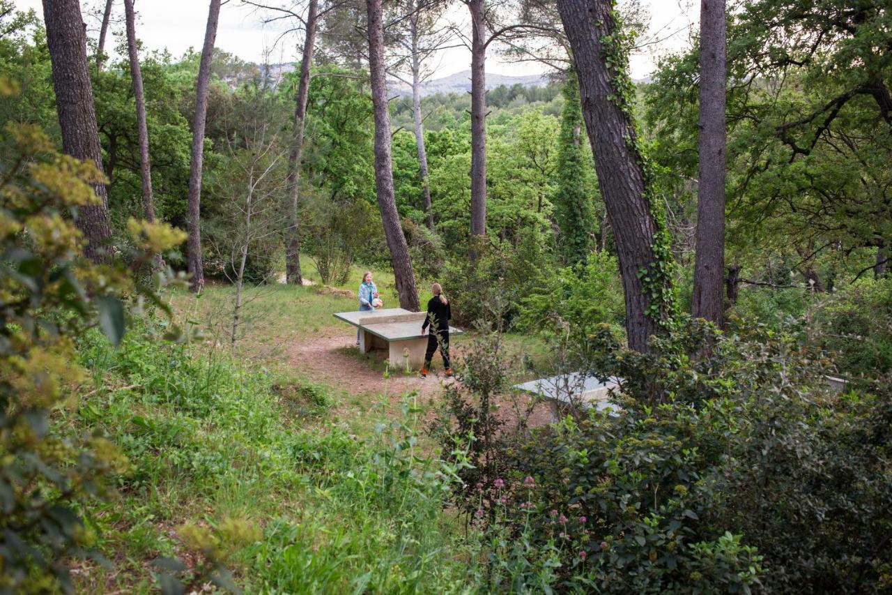 Camping Du Garlaban Aubagne Exterior foto